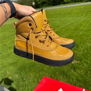 6Y Nike Woodside 2 High “Wheat”
